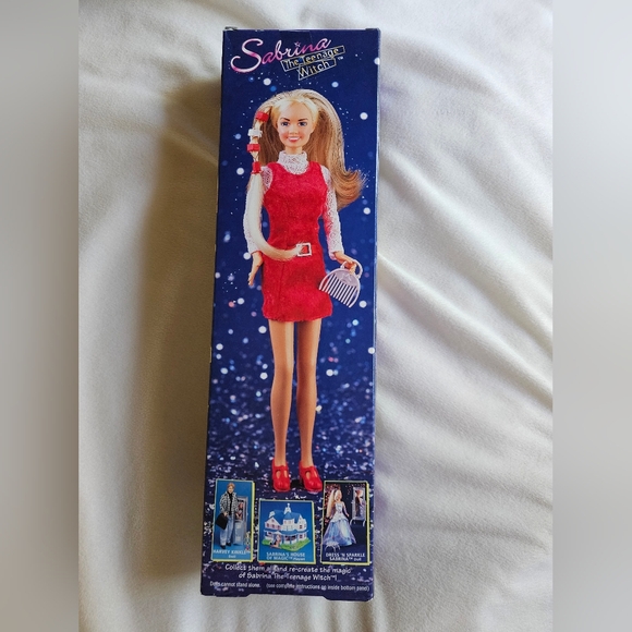 Vintage Sabrina the Teenage Witch doll - Picture 3 of 6